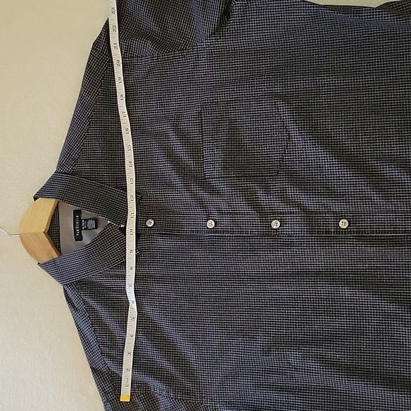 XL CLASSIC FIT VAN HEUSEN SHIRT - Picture 5 of 8